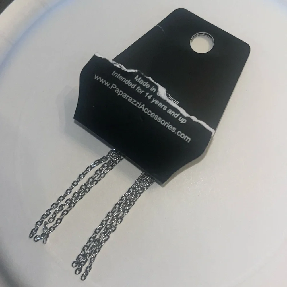paparazzi silver dangling earrings
